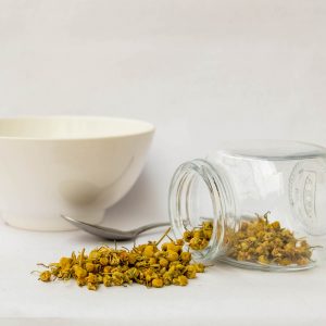 roleaf loose/teabag Calming Chamomile in transparent jar