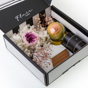 Roleaf aster moon cake gift box side angle